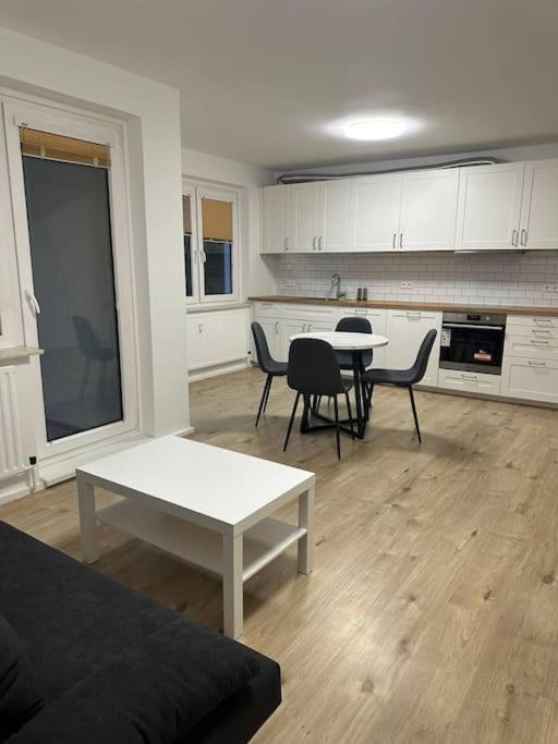 Apartment Comfortable And Spacious *